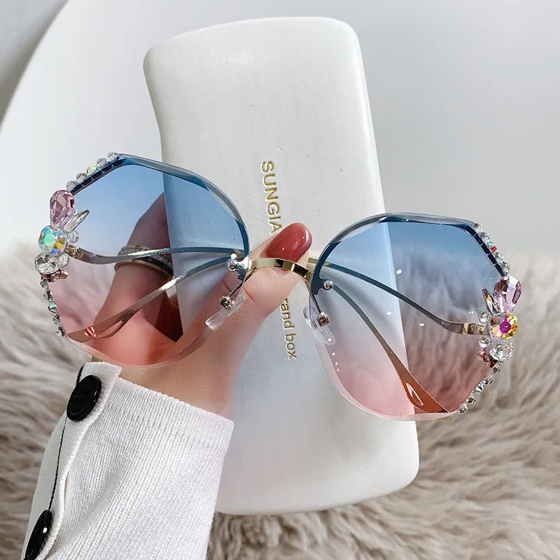 🔥 OFERTA EXCLUSIVA | Finesse™ Gafas de sol con diamantes azules y rosas